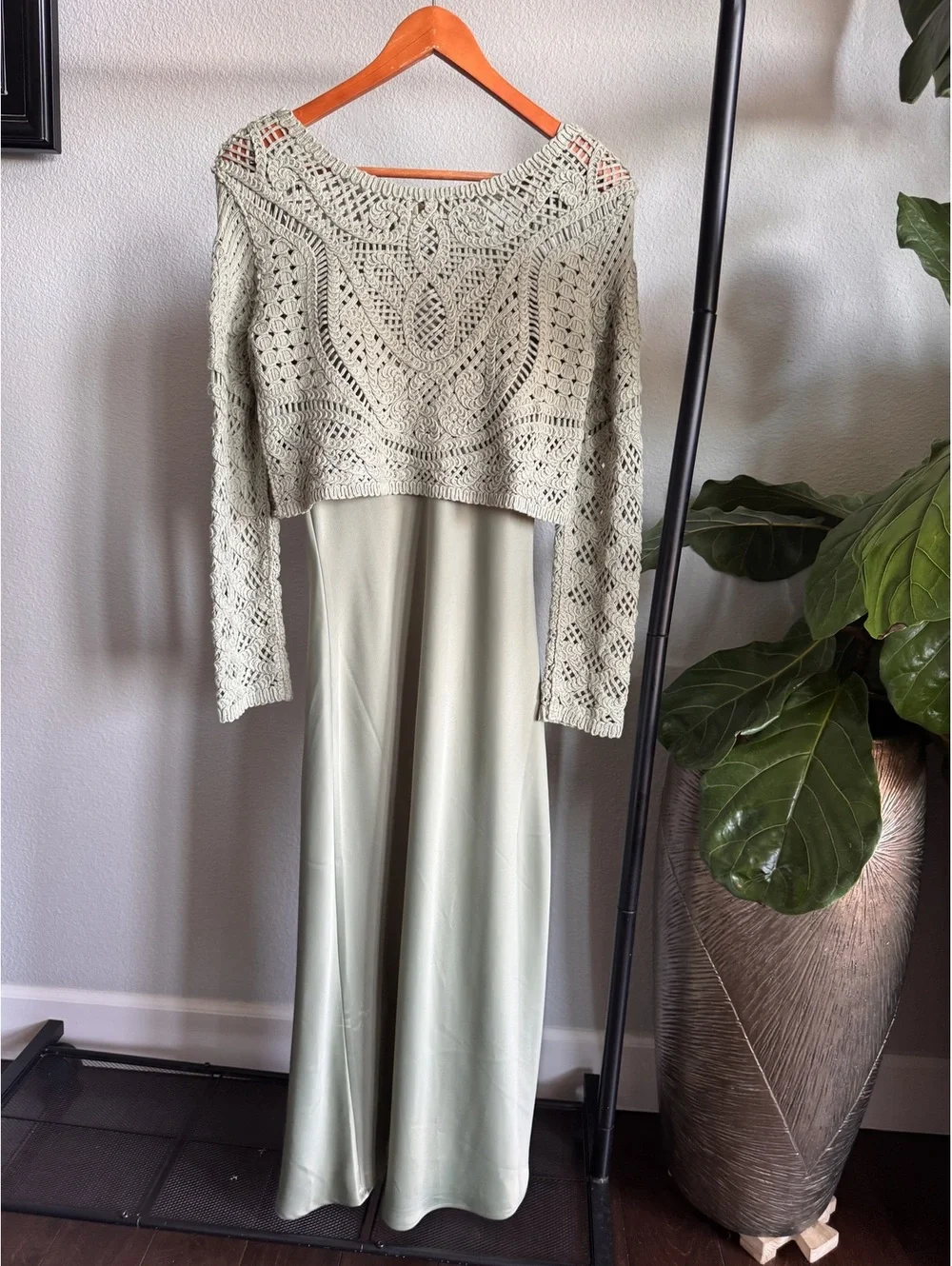 House of Harlow 1960 brand house